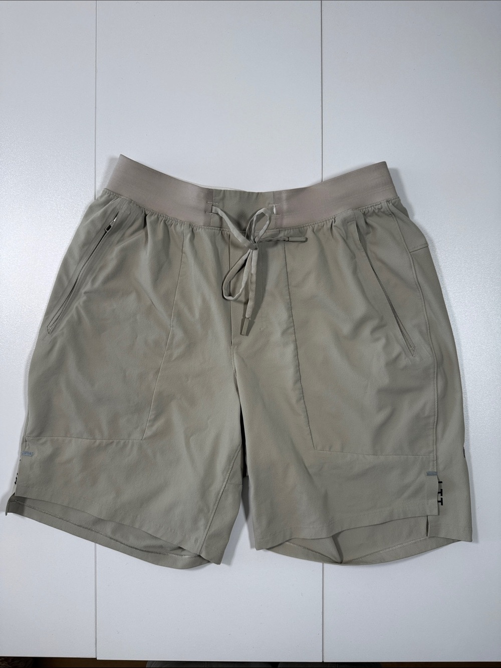 lululemon athletica License to Train Men's Athletic Shorts in Light Tan